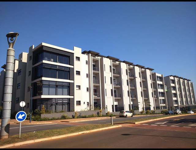 2 BEDROOM APARTMENT FOR SALE IN UMHLANGA RIDGE
